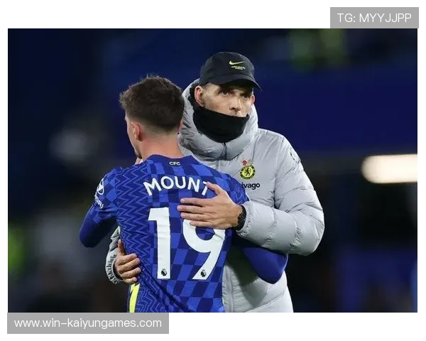 切尔西中场远射命中对手十指难防的死角，制胜一击引发全场欢呼！