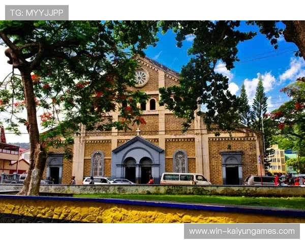 圣卢西亚举办多场全民健身系列活动，圣卢西亚治安状况